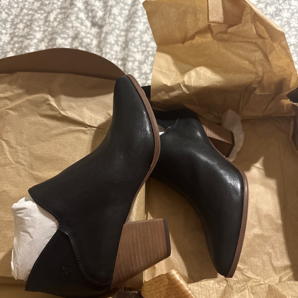 Frye Reed Shootie Size 11M - Picture 5 of 6